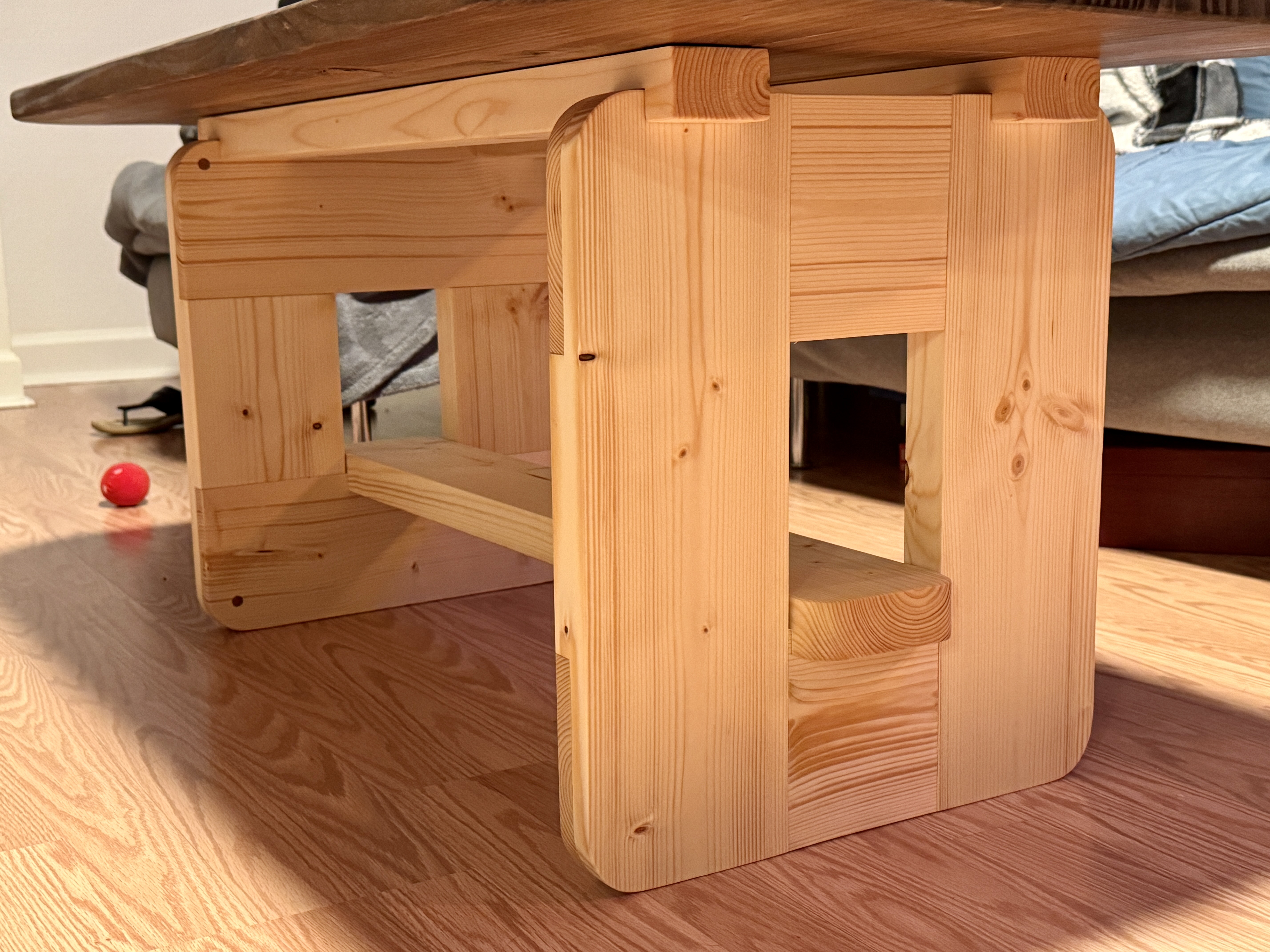 Coffee table base detail showing pine joinery